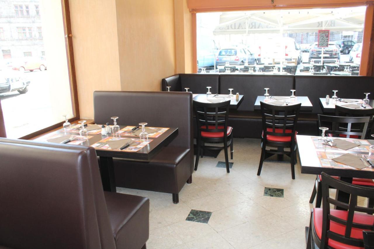 Hotel Des Roches Saint-Flour  Ngoại thất bức ảnh