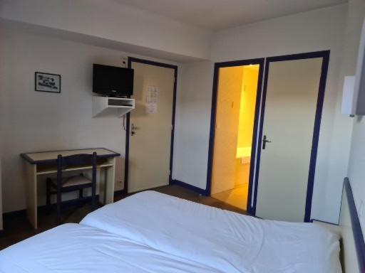 Hotel Des Roches Saint-Flour  Ngoại thất bức ảnh